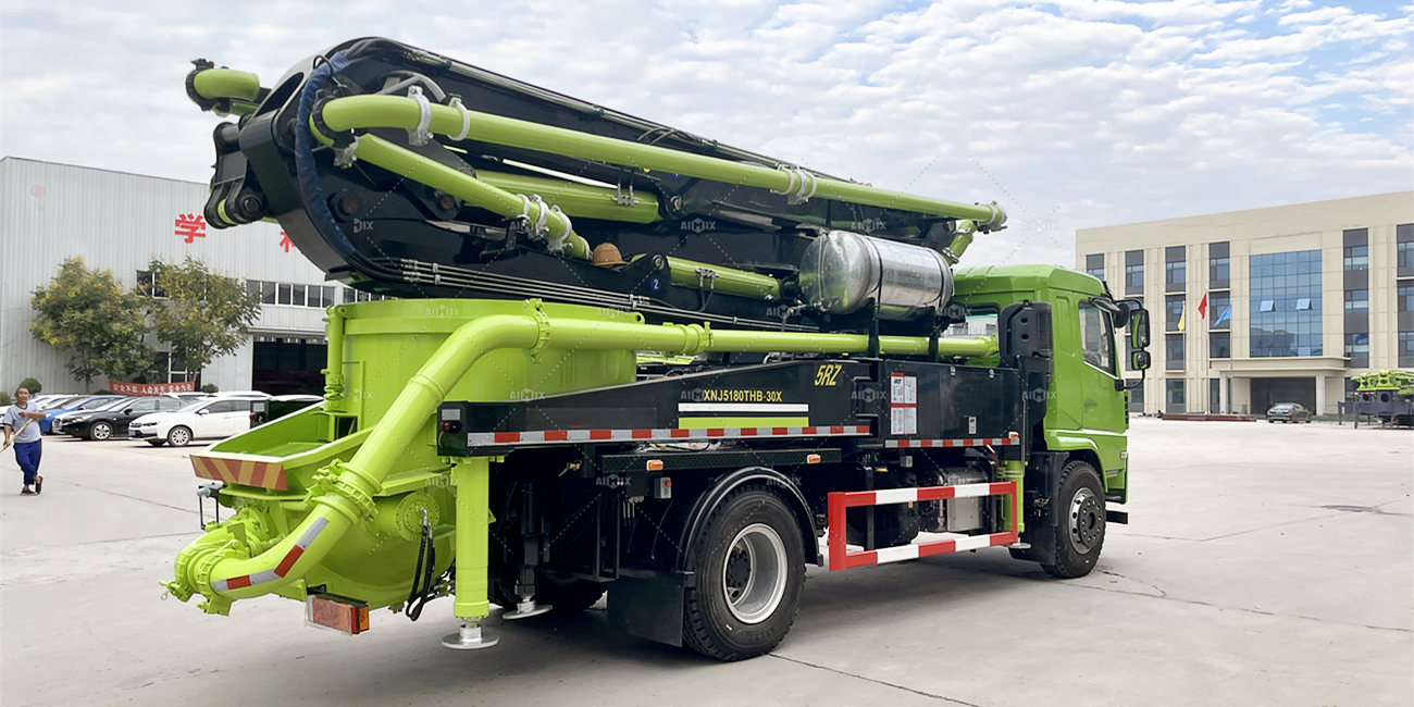 30m pan mixer truck mounted concrete pump China
